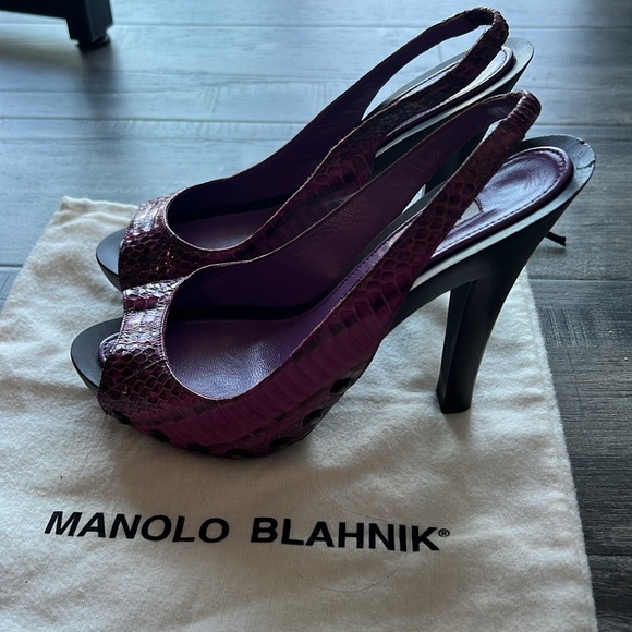 Manolo Blahnik Kin Wood Platform Snakeskin Peep Toe Slingback Heels - Picture 2 of 5